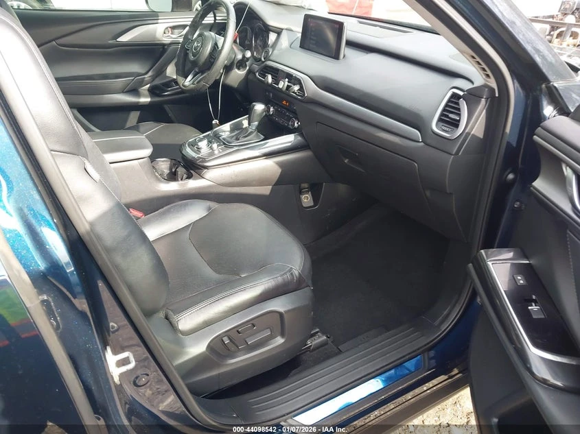Mazda CX-9 2.5l Touring, снимка 5 - Автомобили и джипове - 55815895