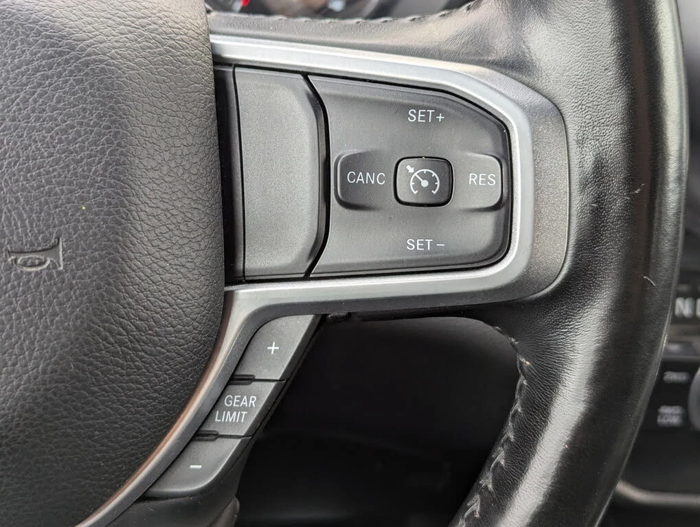 Dodge RAM 1500 5.7 HEMI | Big Horn Crew Cab 4WD | CARPLAY | Mobile.bg � ����������� 6