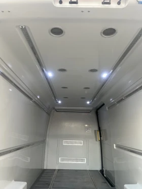 VW Crafter 2.0 TDI хладилен, снимка 10