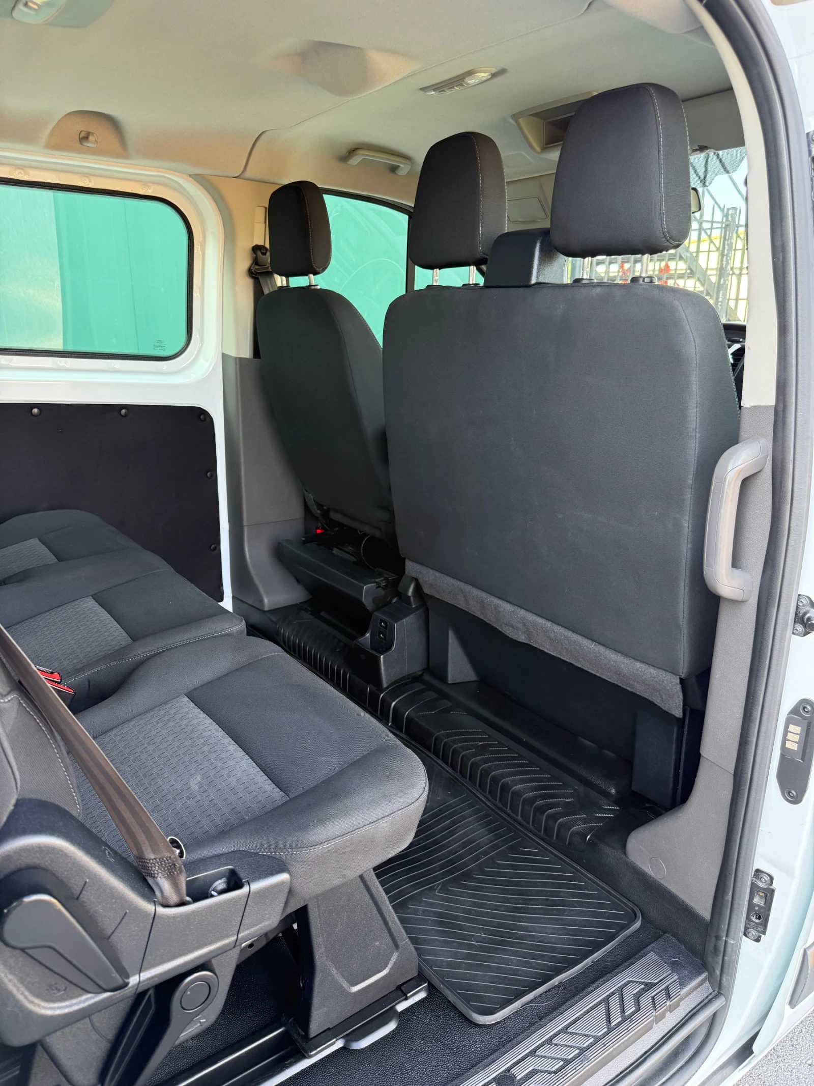 Ford Transit 2.0 , снимка 8 - Бусове и автобуси - 54692187