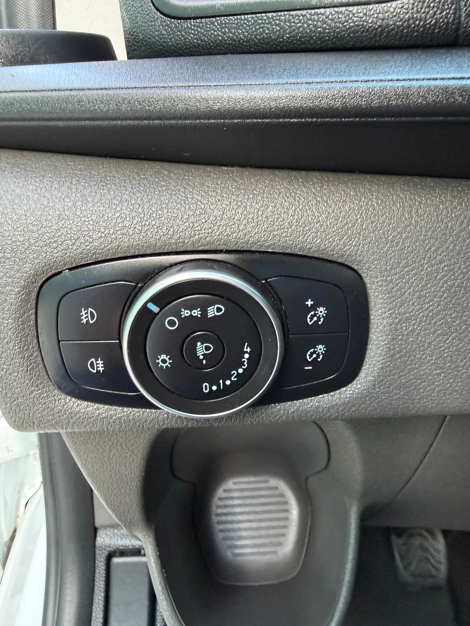 Ford Transit 2.0 , снимка 10 - Бусове и автобуси - 54692187