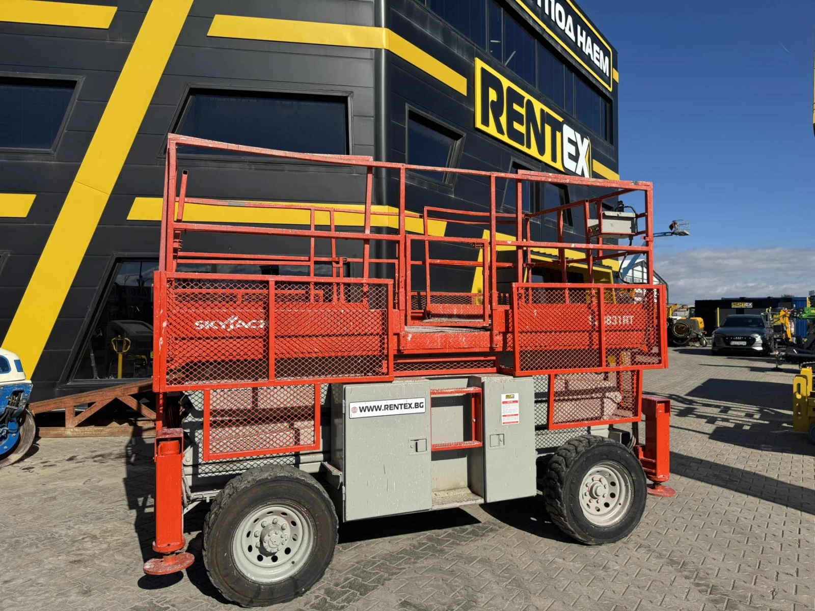��������� Skyjack SJ8831 12�, 500�� | Mobile.bg � ����������� 12