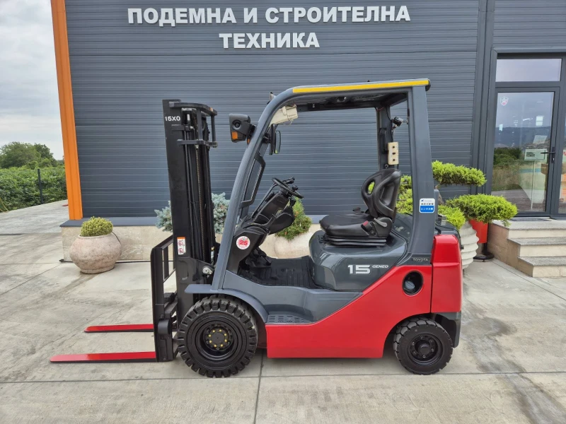 Мотокар Toyota ИЗРАВНИТЕЛ * ПОСЛЕДЕН МОДЕЛ * ПЕРФЕКТЕН * , снимка 2 - Индустриална техника - 49458856