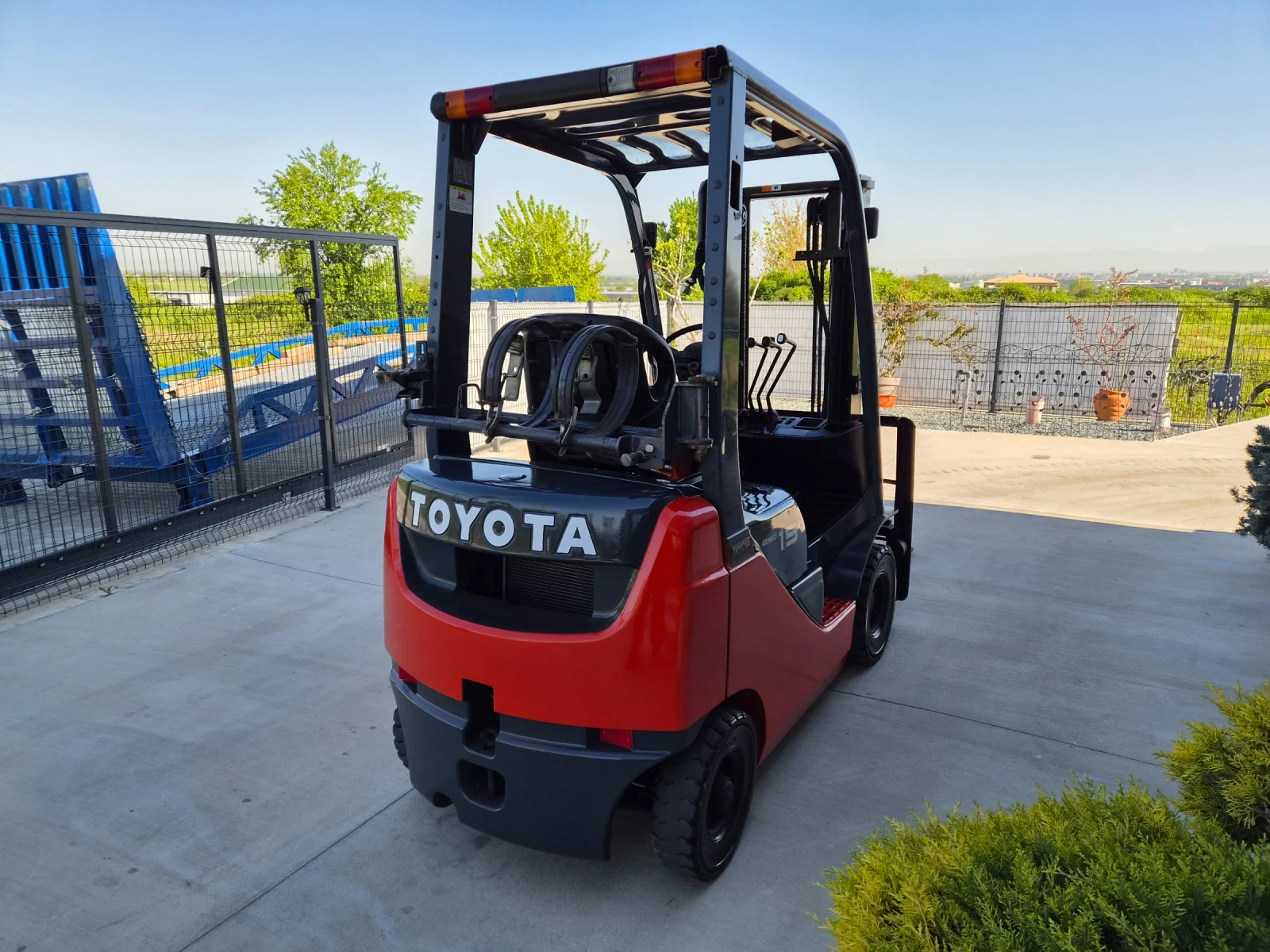 ������� Toyota ���������� * ���+ ������ * ������� * ��������� *  | Mobile.bg � ����������� 5