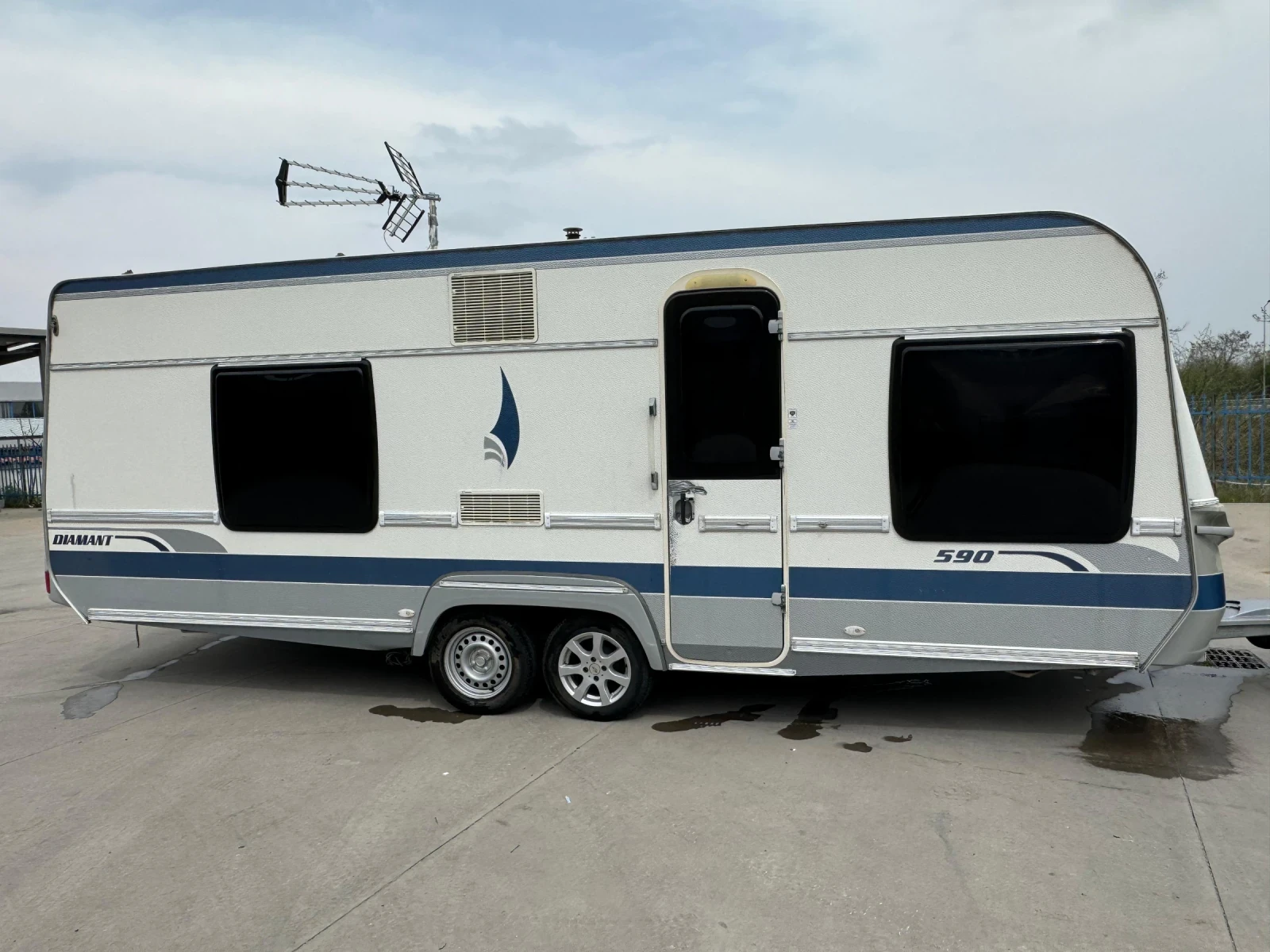 Каравана Fendt DIAMANT, снимка 5 - Каравани и кемпери - 54194499