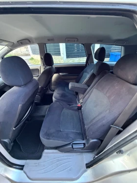 Mitsubishi Grandis, снимка 10