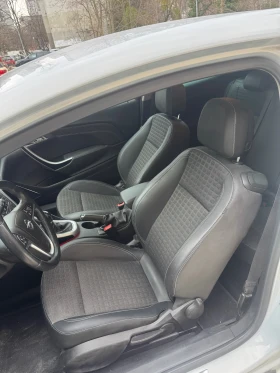 Opel Astra GTC 2.0cdi, снимка 10
