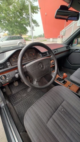 Mercedes-Benz E 200 | Mobile.bg    14