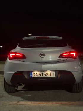 Opel Astra GTC 2.0cdi - 6500 € / 12712.90 лв. - 31375415 15