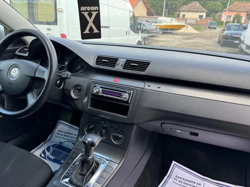 VW Passat 2.0TDI DSG, снимка 15 - Автомобили и джипове - 47293394