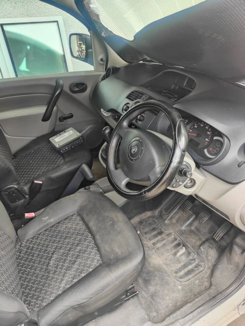 Renault Kangoo, снимка 6 - Автомобили и джипове - 47184698