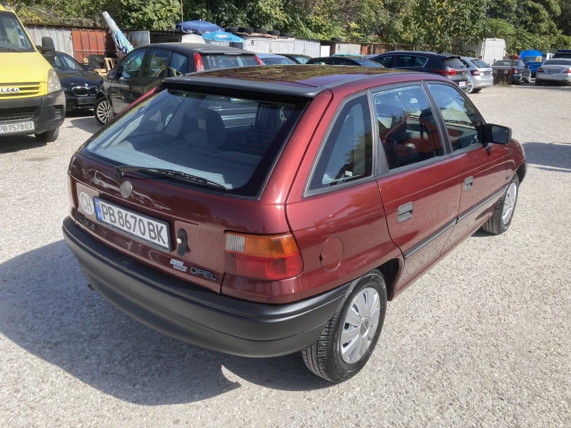 Opel Astra Уникат, снимка 6 - Автомобили и джипове - 47461102