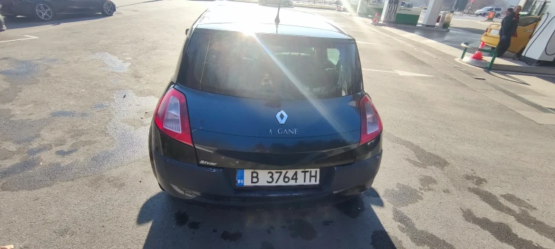 Renault Megane DCI, снимка 5 - Автомобили и джипове - 48812297