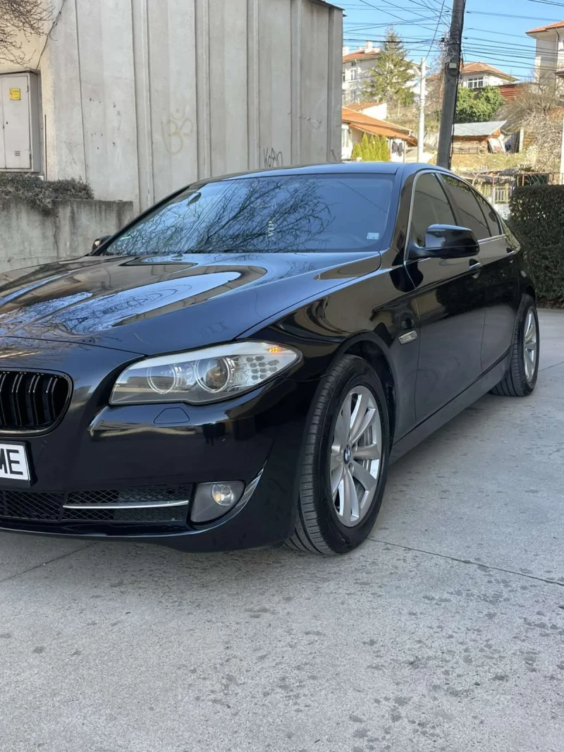 BMW 520 2.0D 184HP 8ZF Климатроник Мулти Bi-Xenon, снимка 8 - Автомобили и джипове - 49517145