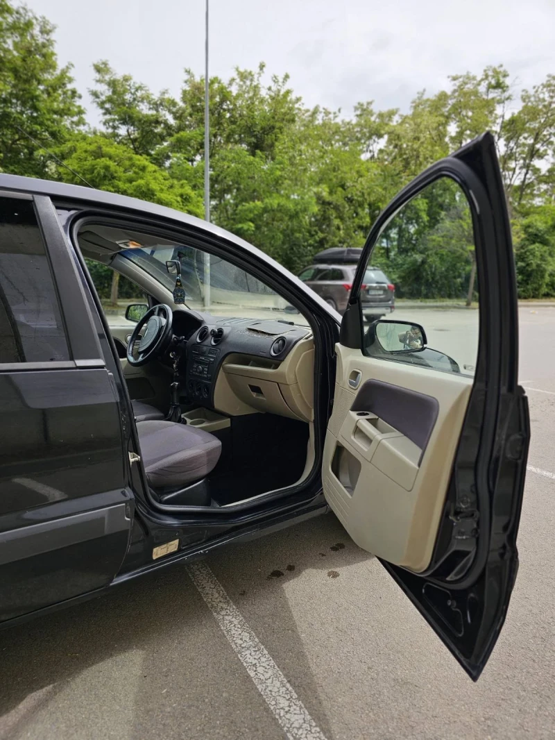 Ford Fusion, снимка 6 - Автомобили и джипове - 52740985