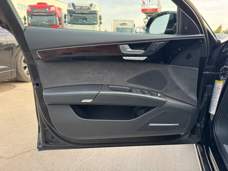 Audi A8 / LONG / BOSE / FACE / , снимка 15 - Автомобили и джипове - 51921188