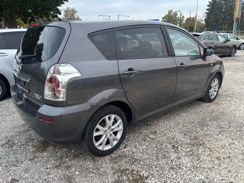 Toyota Corolla verso 2009+ 2.2* 136+ ФЕЙС+ 6ск+ ИТАЛИЯ, снимка 4 - Автомобили и джипове - 52059344