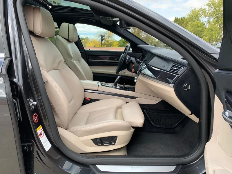 BMW 730, снимка 10 - Автомобили и джипове - 52379689