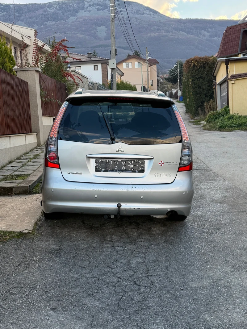 Mitsubishi Grandis, снимка 5 - Автомобили и джипове - 52546325