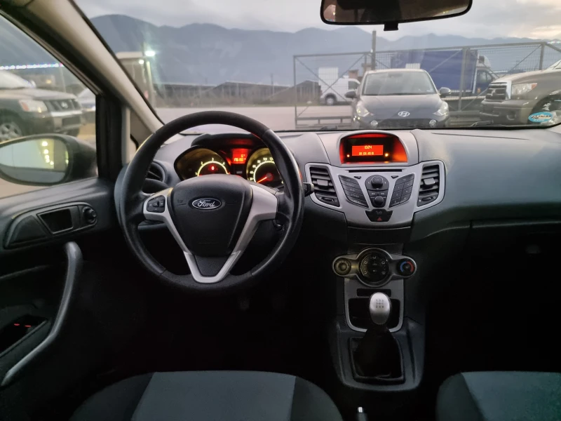 Ford Fiesta 1.4TDCI, снимка 12 - Автомобили и джипове - 52798023