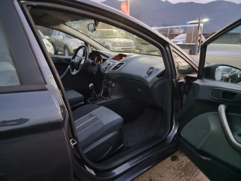 Ford Fiesta 1.4TDCI, снимка 15 - Автомобили и джипове - 52798023