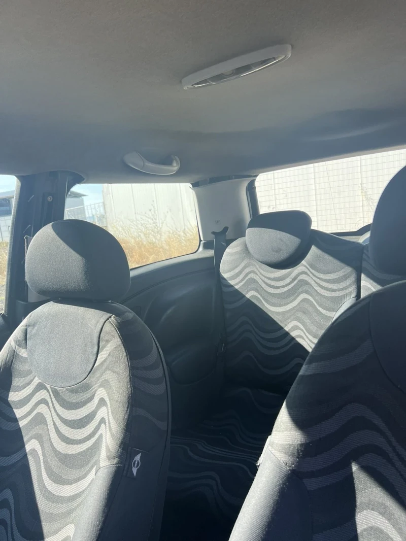 Mini Cooper 1.6 benzin, снимка 6 - Автомобили и джипове - 53019829