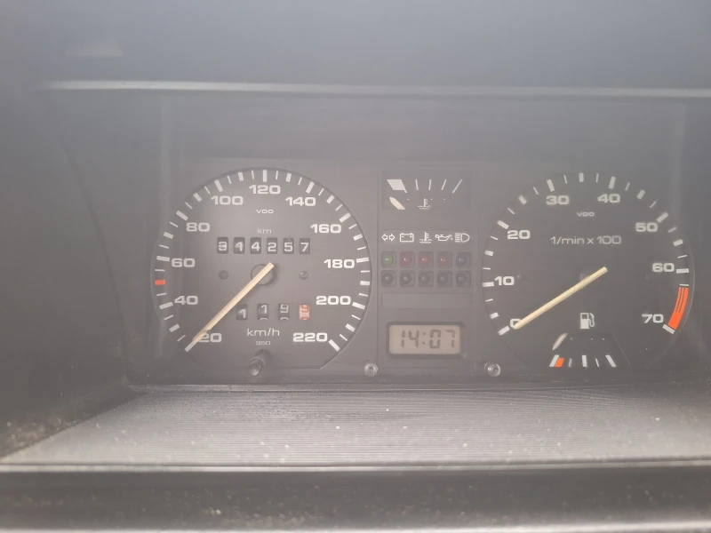 VW Golf 1.6 75, снимка 9 - Автомобили и джипове - 53086145