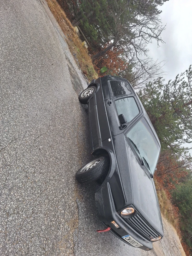 VW Golf 1.6 75, снимка 3 - Автомобили и джипове - 53086145