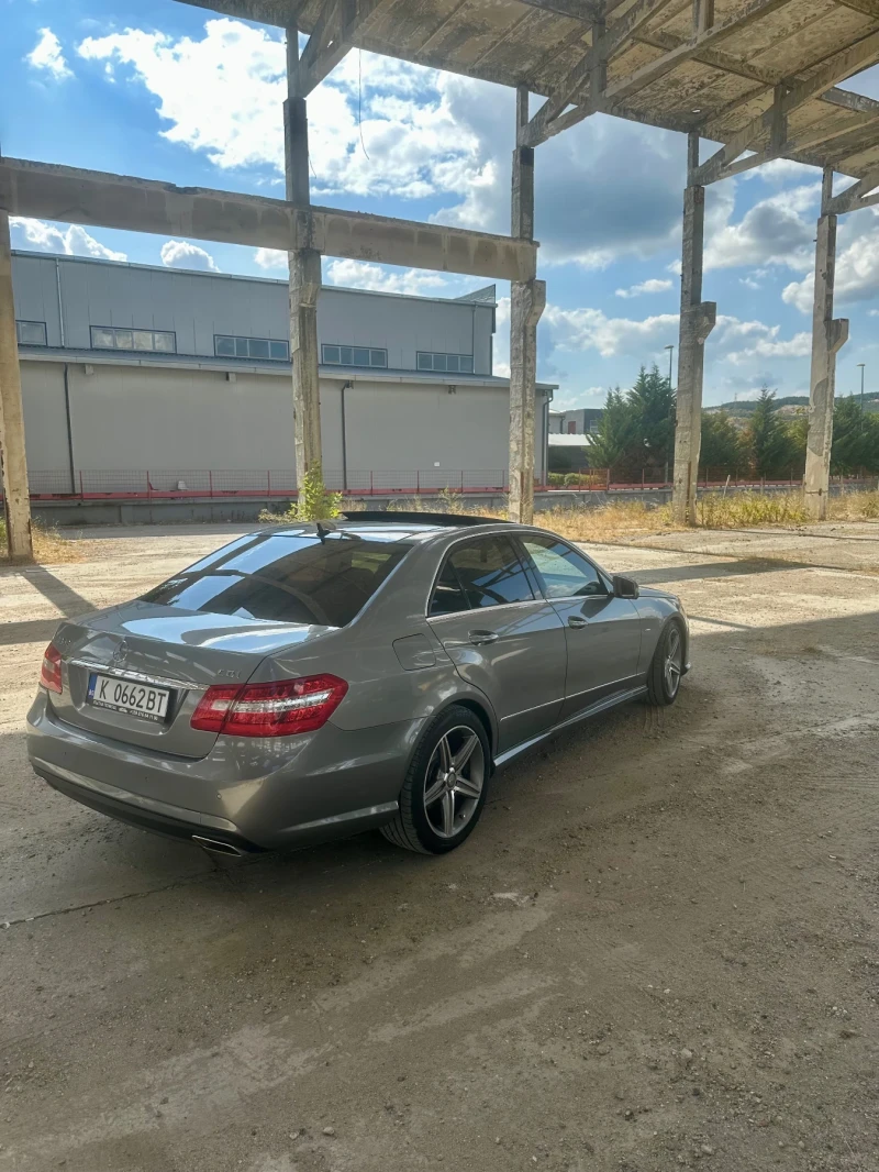 Mercedes-Benz E 350 AMG-PACK, снимка 3 - Автомобили и джипове - 53171540