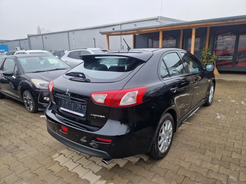 Mitsubishi Lancer 1.8i SB , снимка 6 - Автомобили и джипове - 53201574