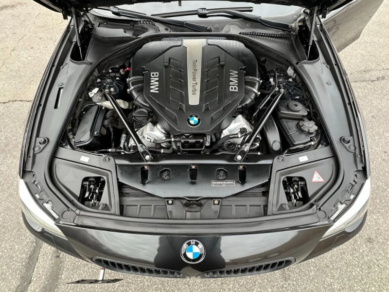 BMW 550 xDrive* Автокредит(Цена до БГ), снимка 17 - Автомобили и джипове - 53265252