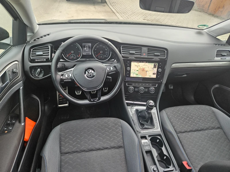 VW Golf 1.6 TDi Германия  Учебен, снимка 12 - Автомобили и джипове - 53457082