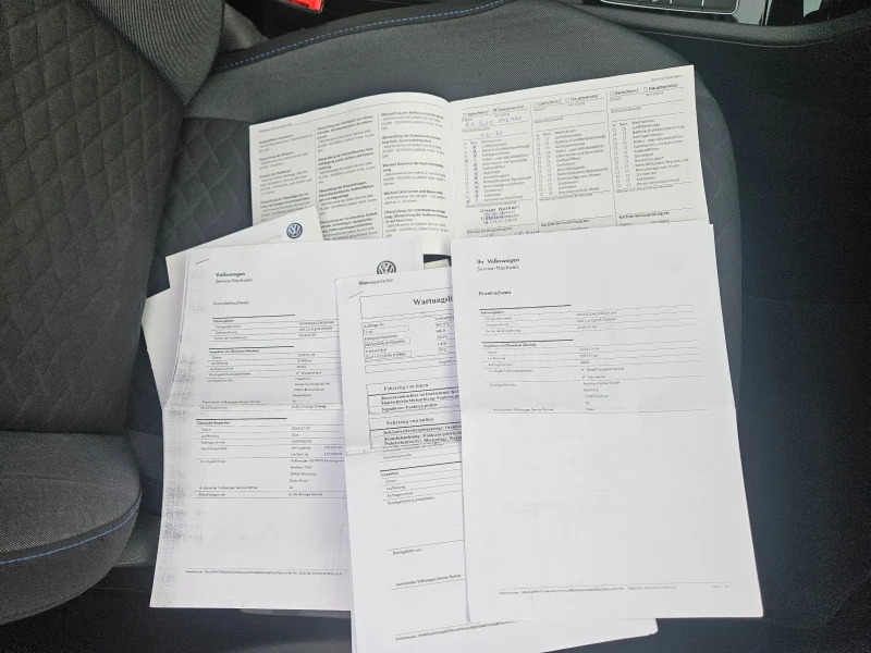 VW Golf 1.6 TDi Германия  Учебен, снимка 16 - Автомобили и джипове - 53457082