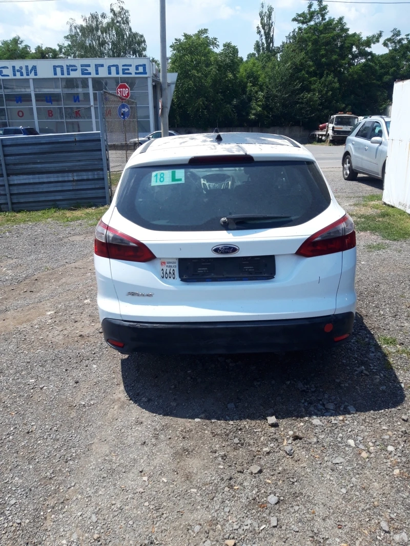 Ford Focus 1.6tdci НА ЧАСТИ, снимка 4 - Автомобили и джипове - 37265388