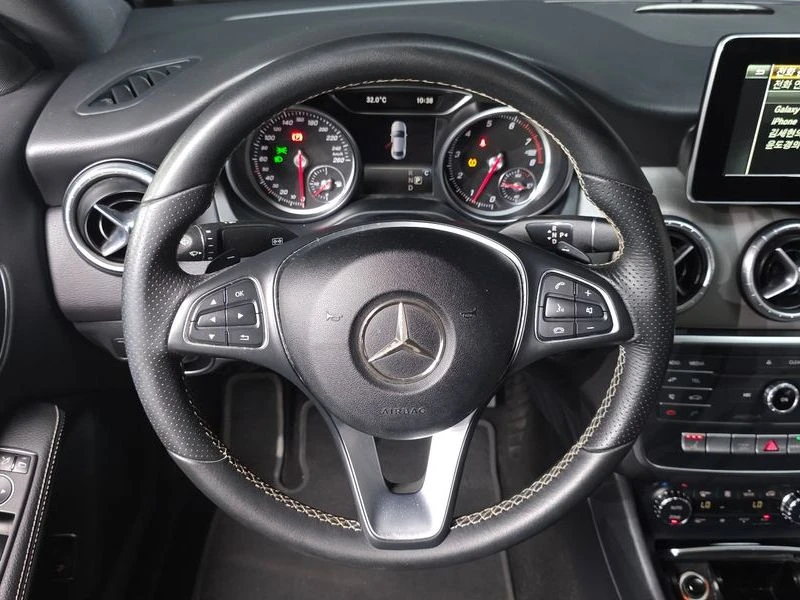 Mercedes-Benz CLA CLA250 4MATIC| 208к.с.| ВКЛ.ТЕХНОТЕСТ, снимка 13 - Автомобили и джипове - 55401174