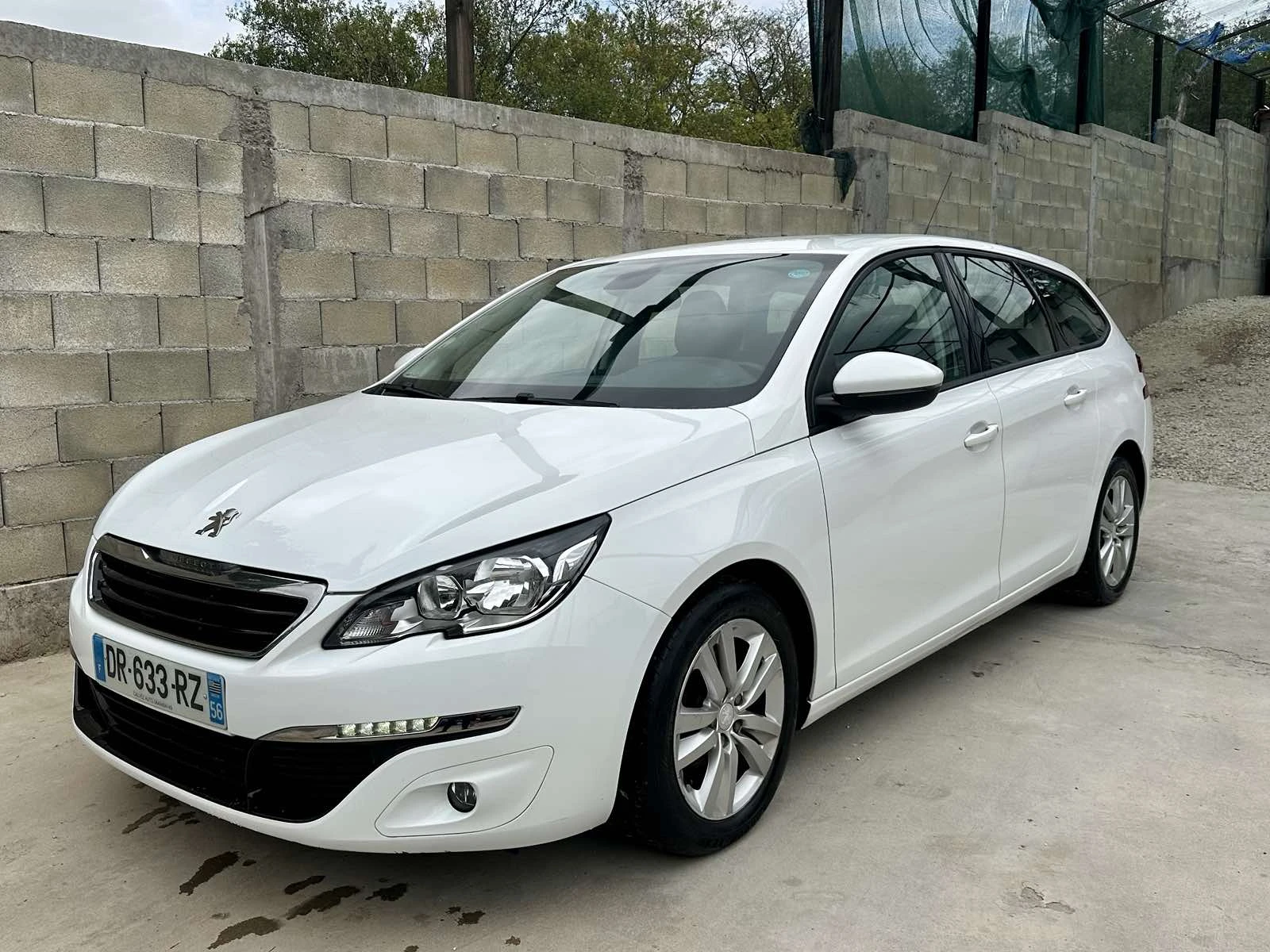 Peugeot 308 1.6 Blue-HDi Euro 6 , снимка 1