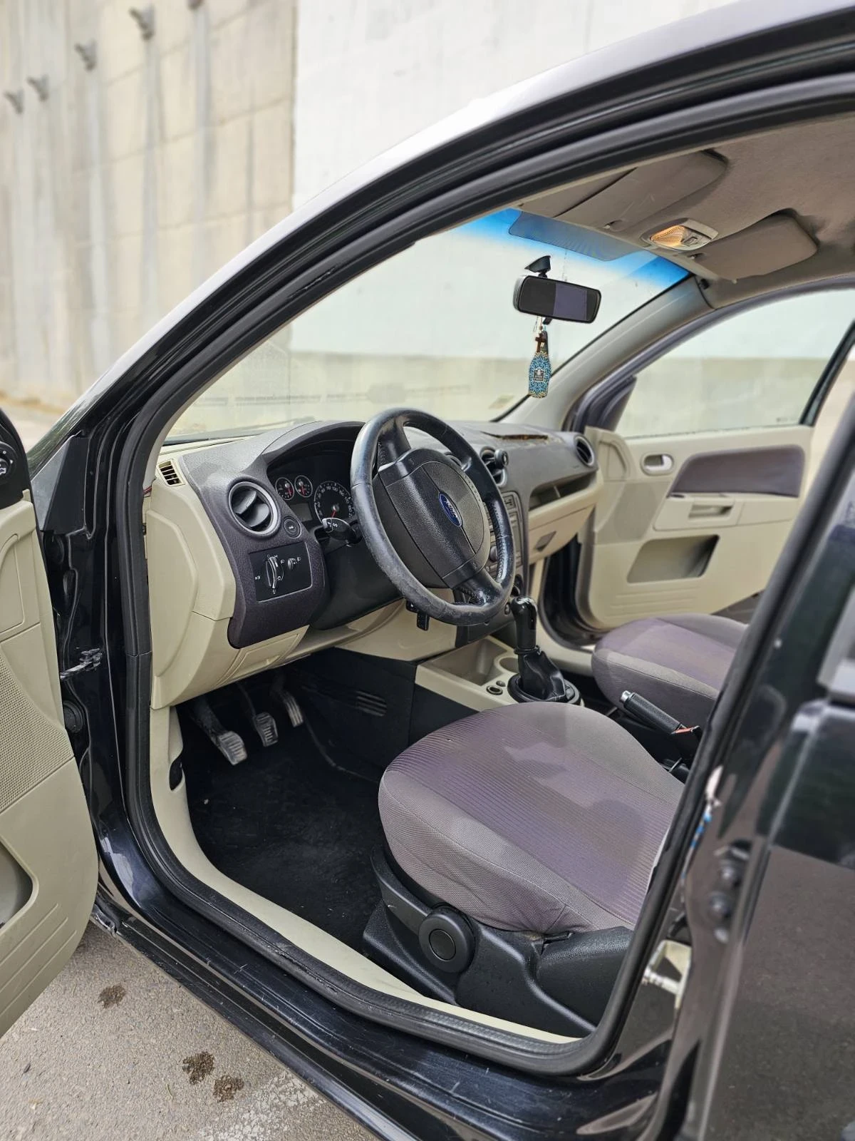 Ford Fusion  - изображение 8