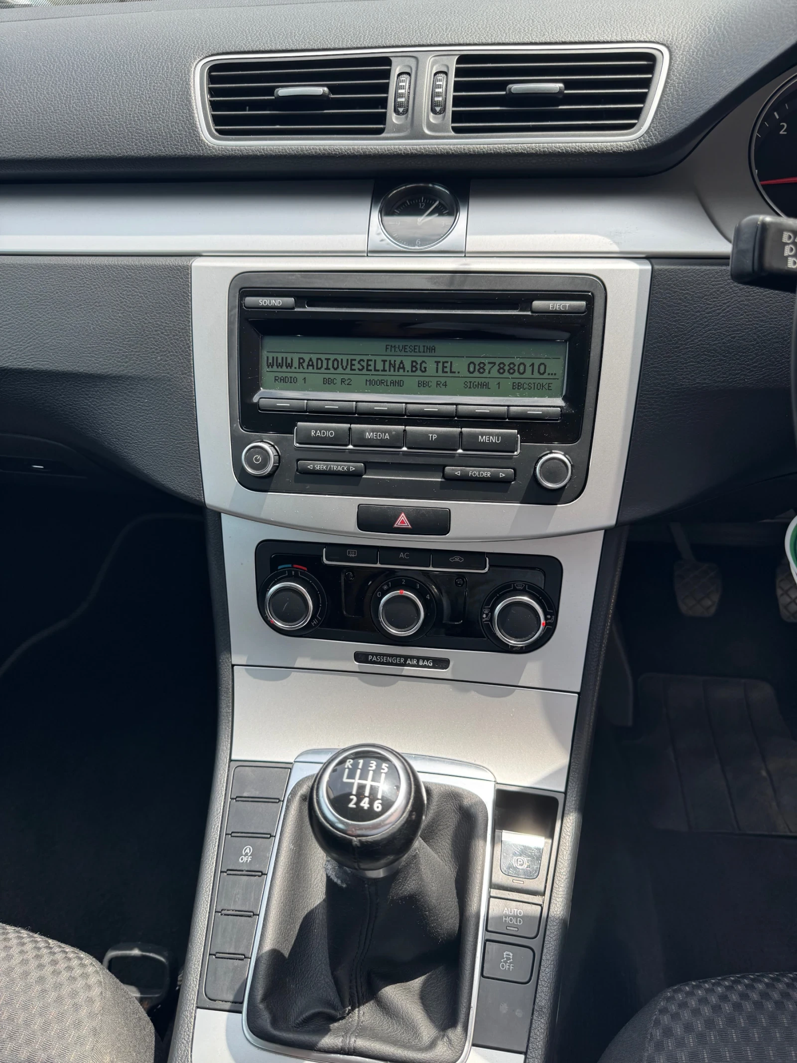 VW Passat 2.0 TDI - изображение 8