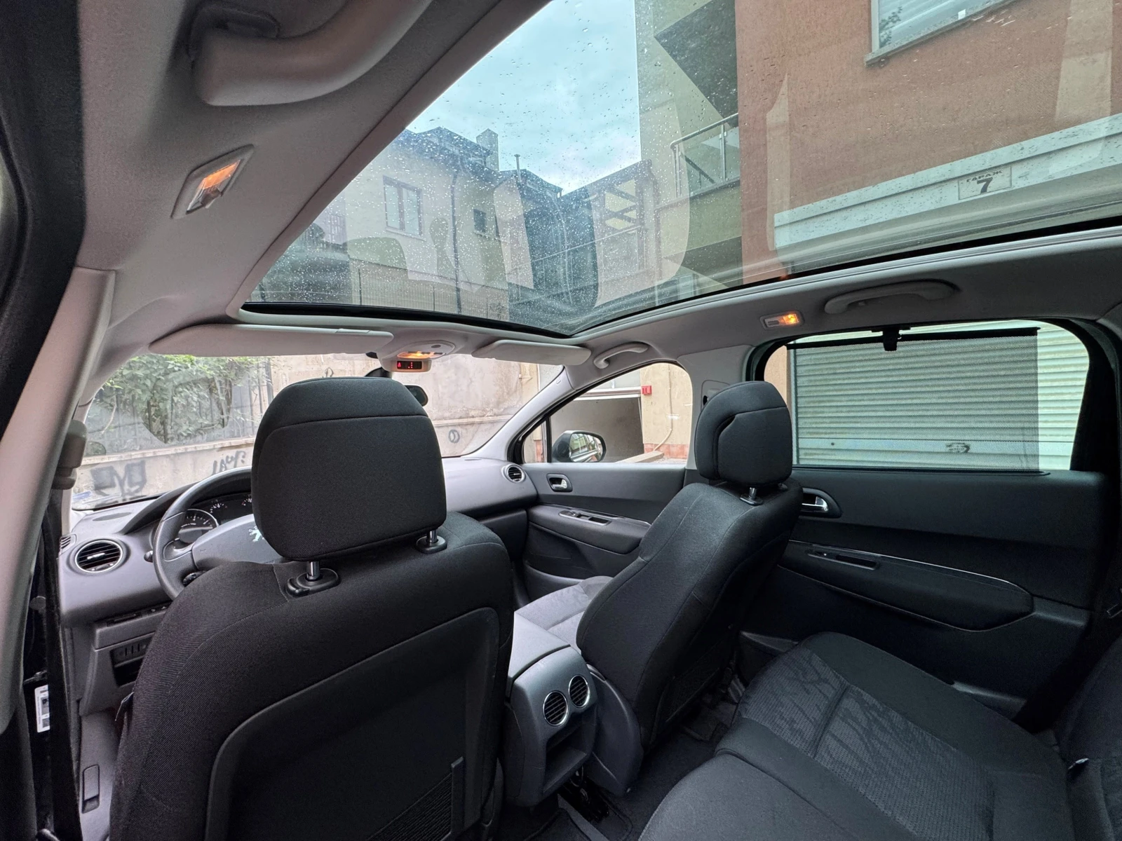 Peugeot 3008 1.6T - изображение 8