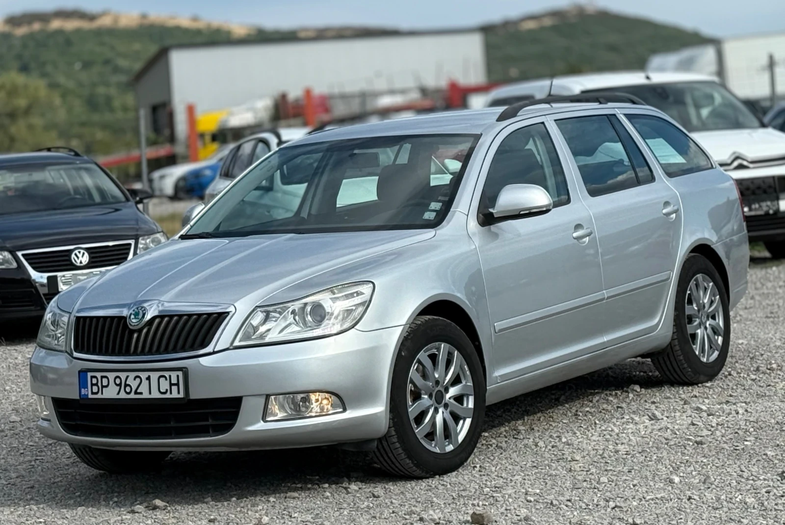 Skoda Octavia 1.2i 105к.с * Климатроник*  - изображение 3