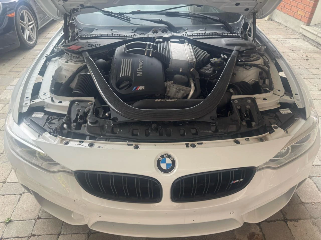 BMW M3 AUTOMATIC * * CARFAX * * АВТО КРЕДИТ * *  - изображение 10