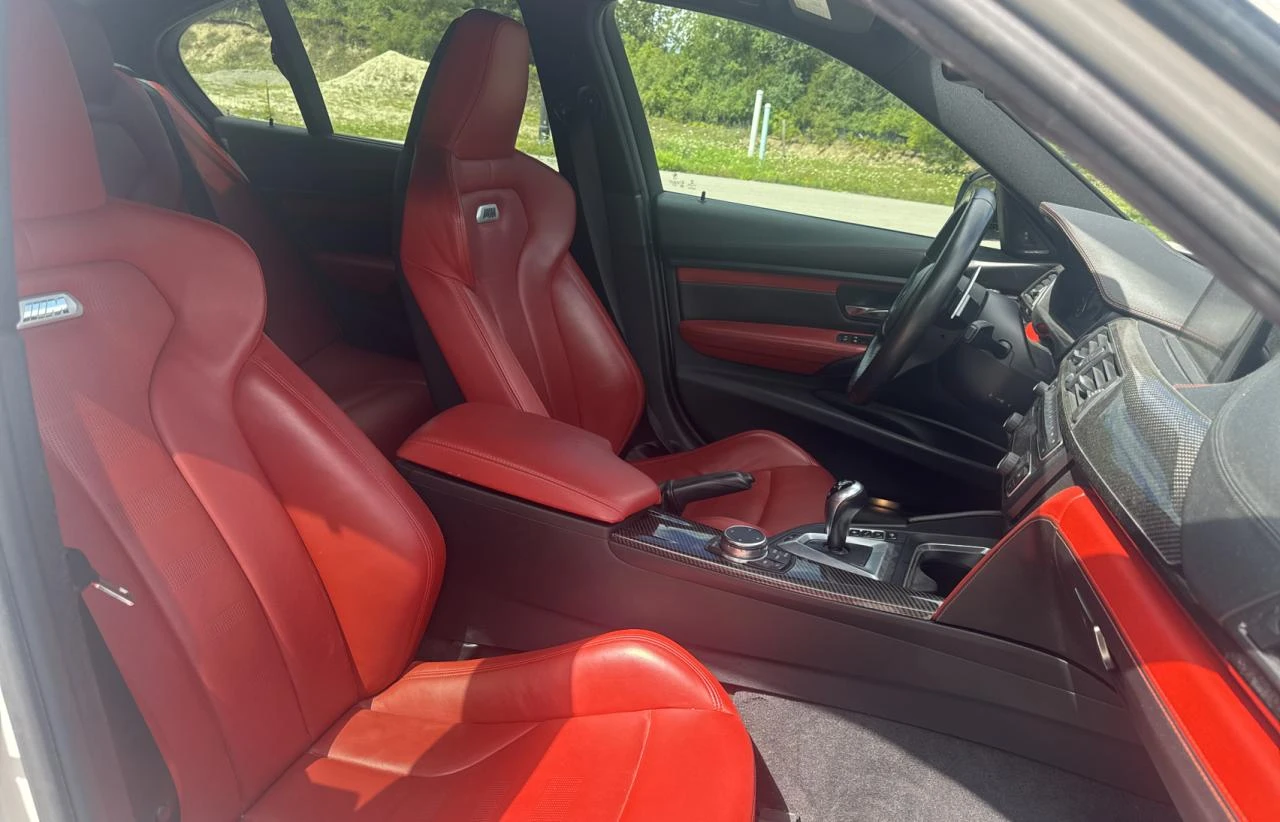 BMW M3 AUTOMATIC * * CARFAX * * АВТО КРЕДИТ * *  - изображение 7