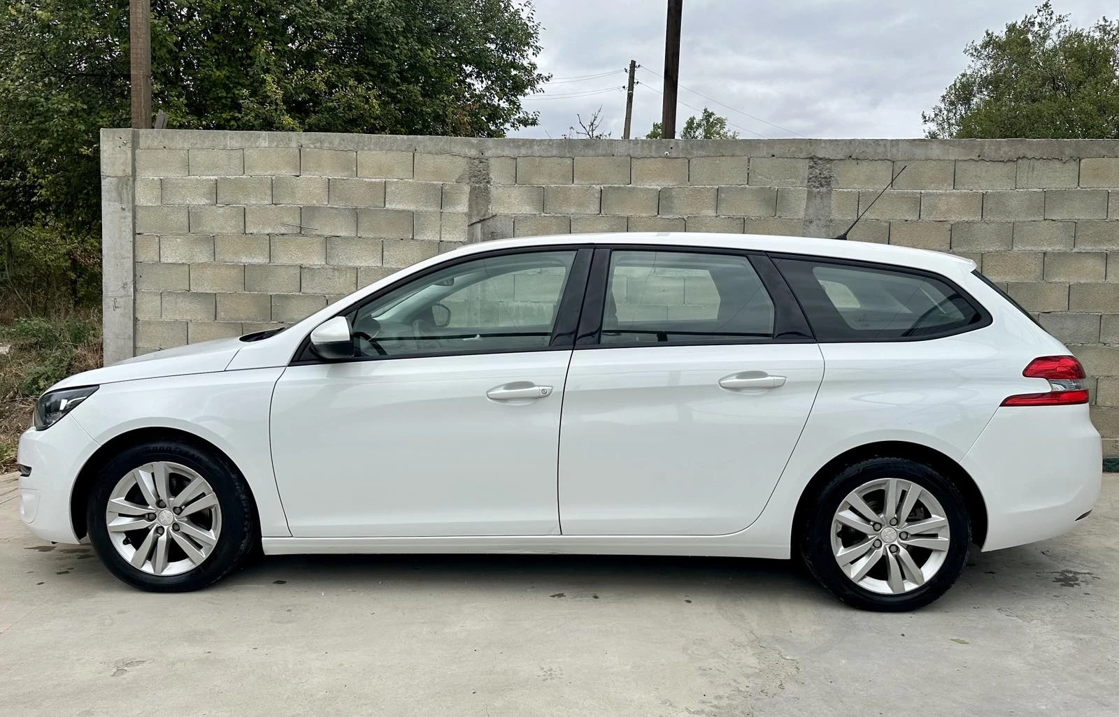 Peugeot 308 1.6 Blue-HDi Euro 6  - изображение 2