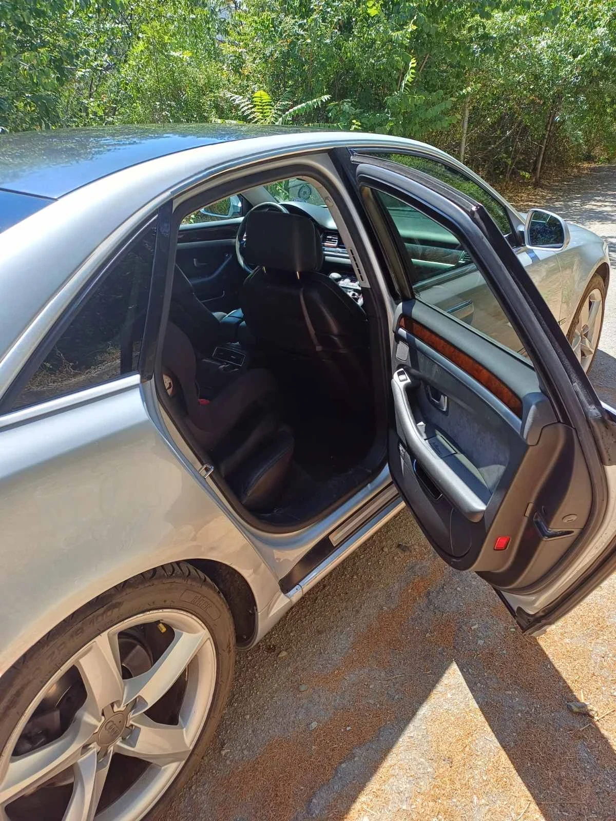 Audi A8 4.2 TDI - изображение 10