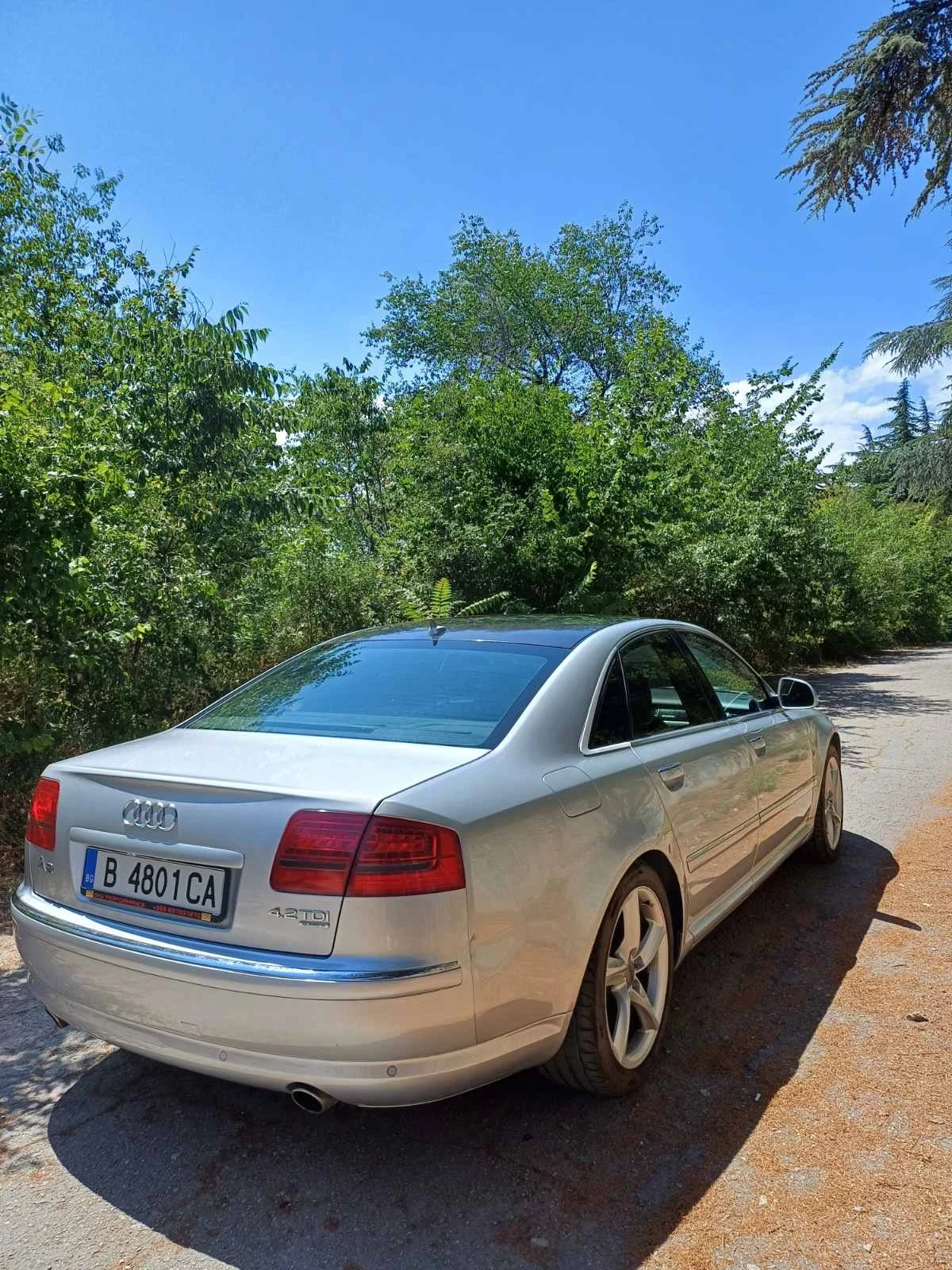 Audi A8 4.2 TDI - изображение 4