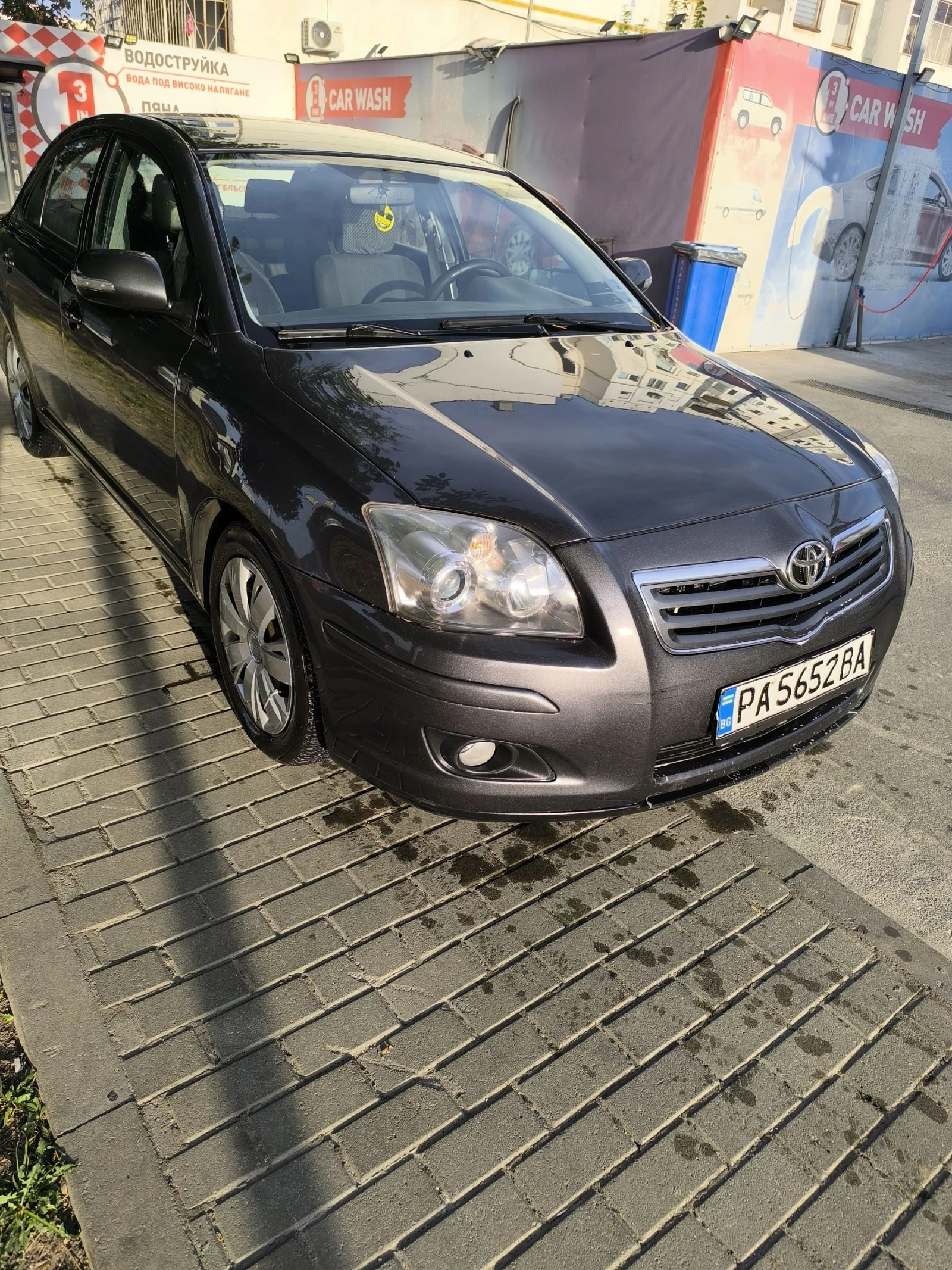 Toyota Avensis  - изображение 2