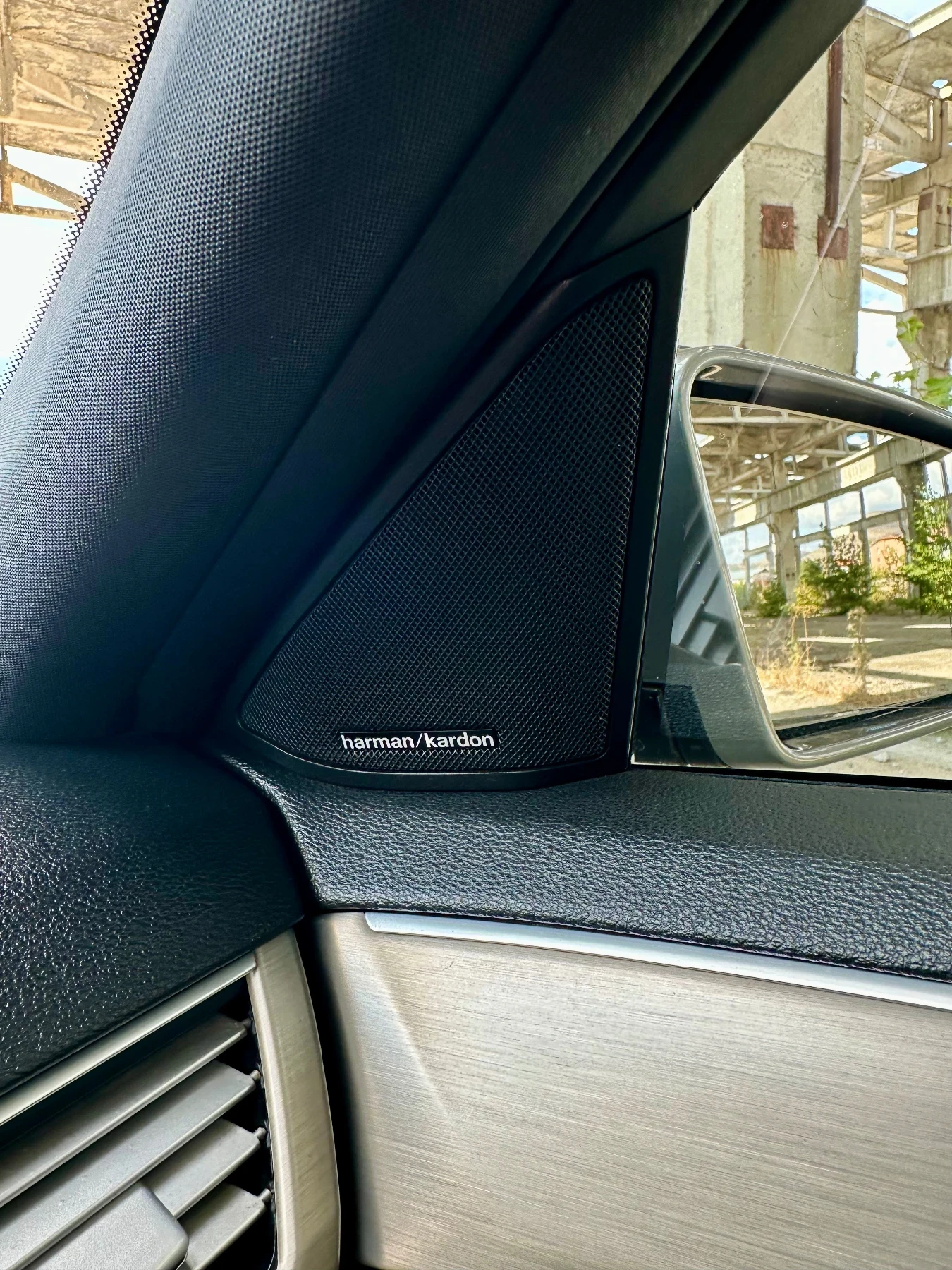 Mercedes-Benz E 350 AMG-PACK - изображение 7