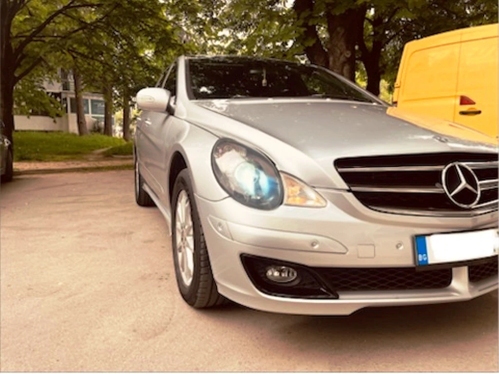 Mercedes-Benz R 320, снимка 3 - Автомобили и джипове - 54481598