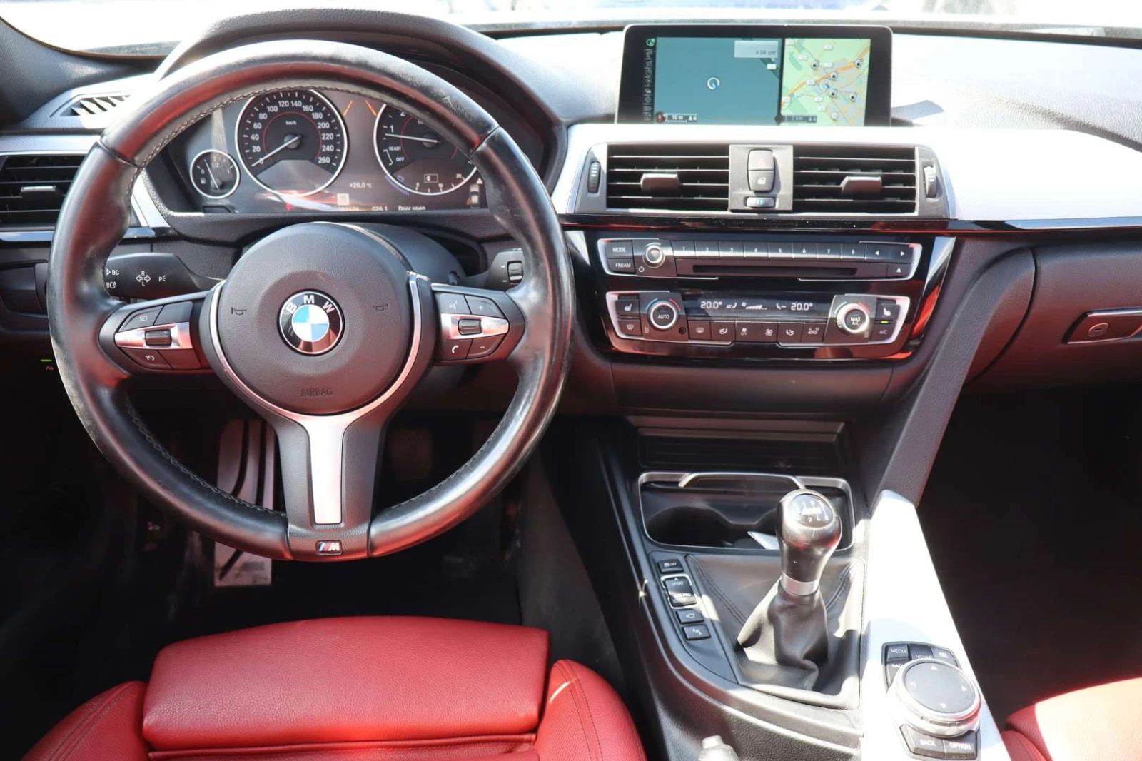 BMW 340 340i xDrive ПАНО / РЪЧКА / ЩОРА / ЦЕНА ДО БГ, снимка 10 - Автомобили и джипове - 54875097