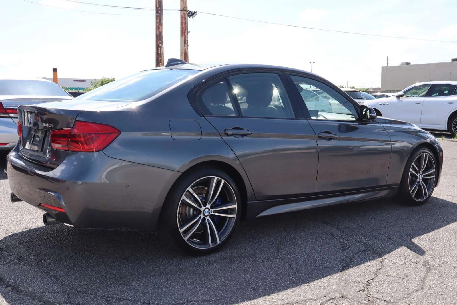 BMW 340 340i xDrive ПАНО / РЪЧКА / ЩОРА / ЦЕНА ДО БГ, снимка 7 - Автомобили и джипове - 54875097